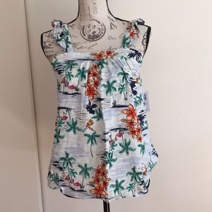 ☀️3/$15☀️ Sleeveless Ruffle Tank